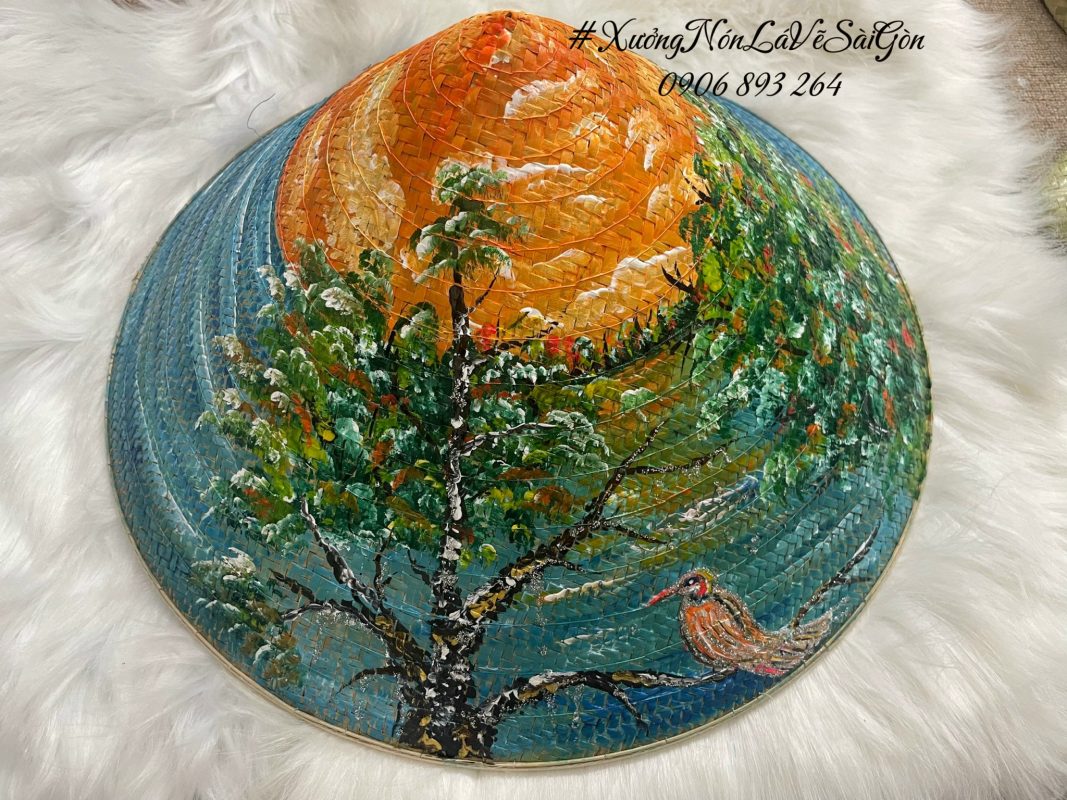Xưởng Tranh, Nón Lá Vẽ Việt Nam The Sun ART