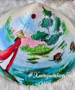 Nón lá sz 40 vẽ phong cảnh cô gái áo dài