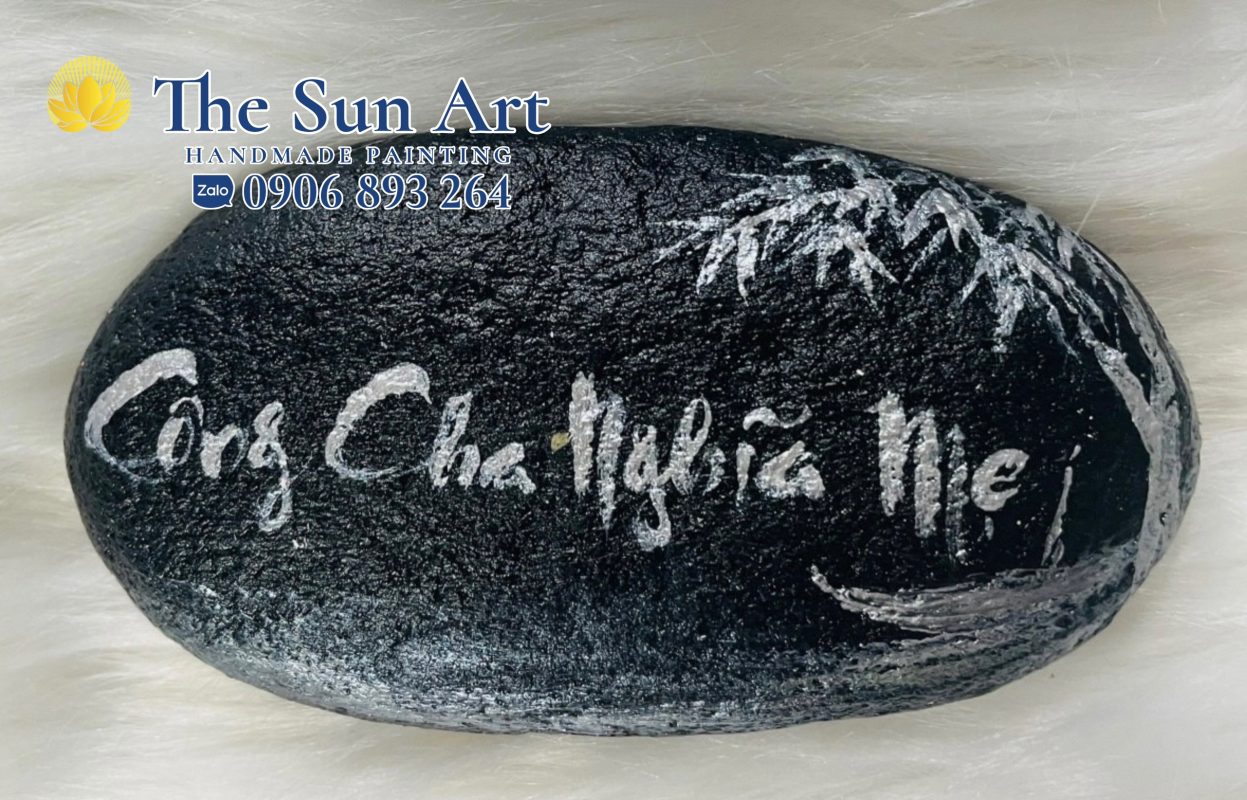 Xưởng Tranh, Nón Lá Vẽ Việt Nam The Sun ART