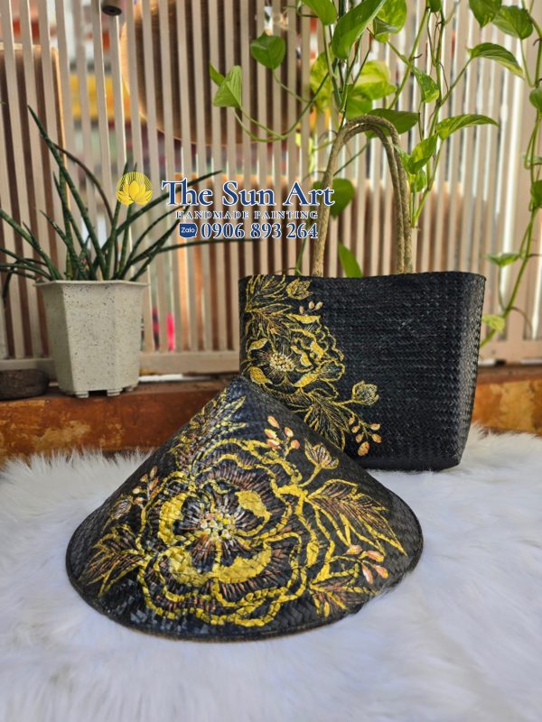 Xưởng Tranh, Nón Lá Vẽ Việt Nam The Sun ART