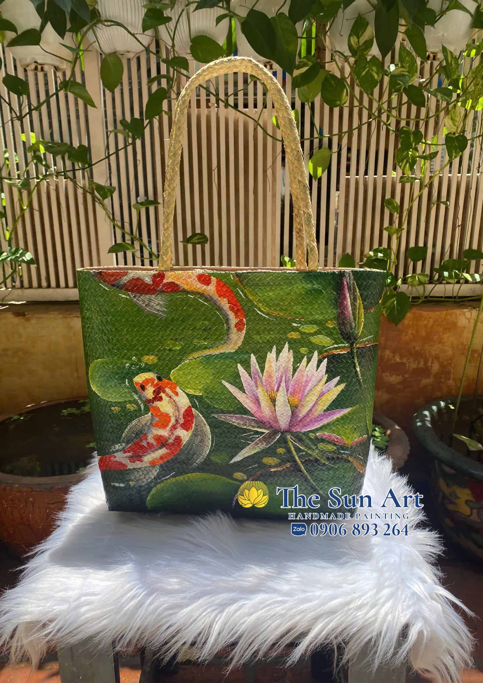túi xách cỏ bàng vẽ hoa súng và cá koi túi xách cỏ bàng vẽ hoa súng và cá koi tphcm, saigon