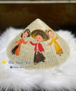 Mang tinh đẹp văn hóa Việt đến mọi nhà - nón lá vẽ theo yêu cầu