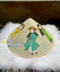 VẼ CHÂN DUNG TRÊN NÓN LÁ - THE SUN ART tphcm, saigon