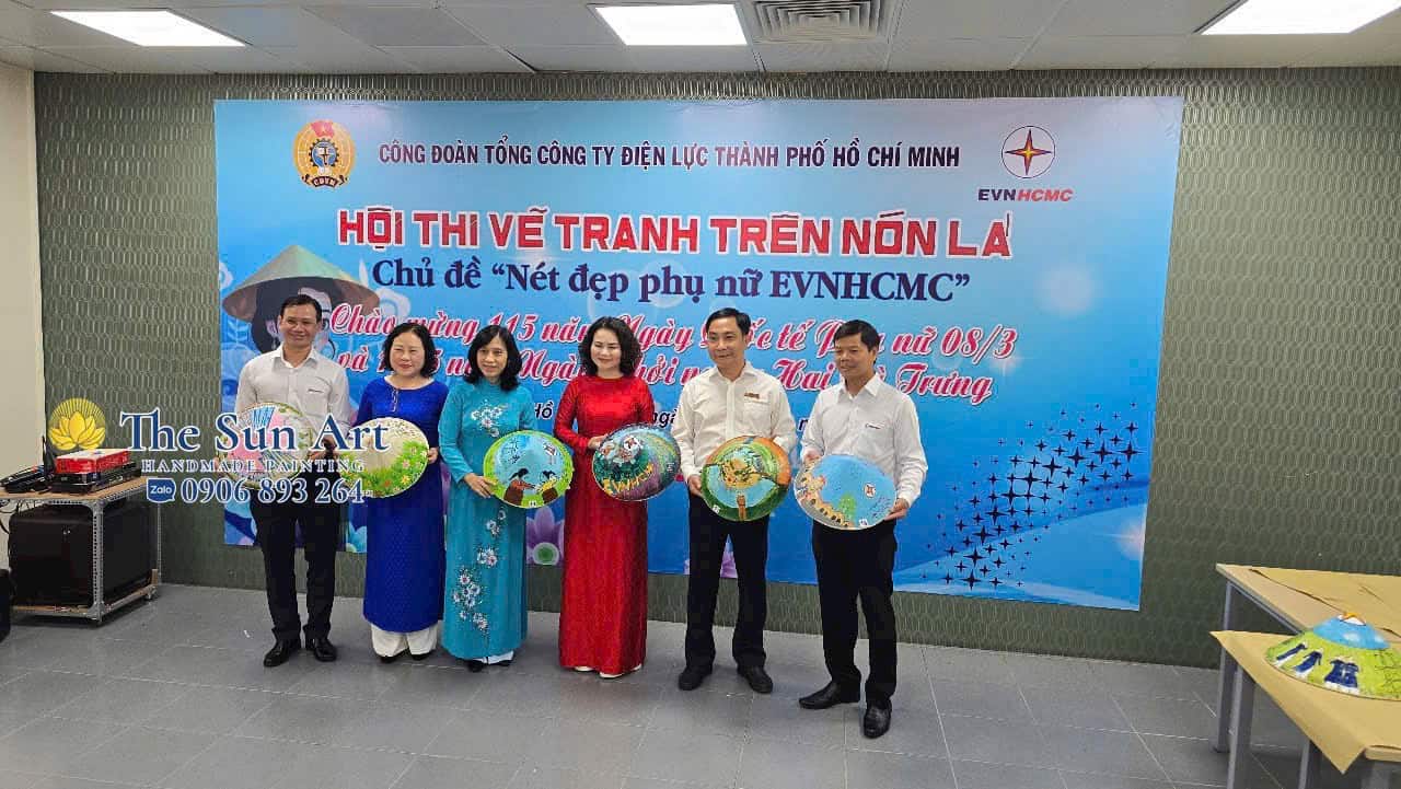 Hội Thị Vẽ Tranh Trên Nón Lá - Tôn Vinh Nét Đẹp Phụ Nữ EVHCMC Cùng The Sun Art