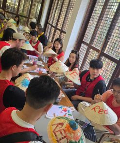 WORKSHOP VẼ NÓN LÁ TẠI TIKTOK