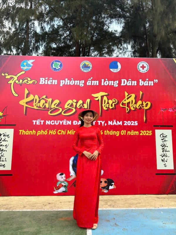 Xưởng Tranh, Nón Lá Vẽ Việt Nam The Sun ART