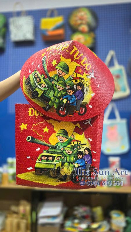 Xưởng Tranh, Nón Lá Vẽ Việt Nam The Sun ART