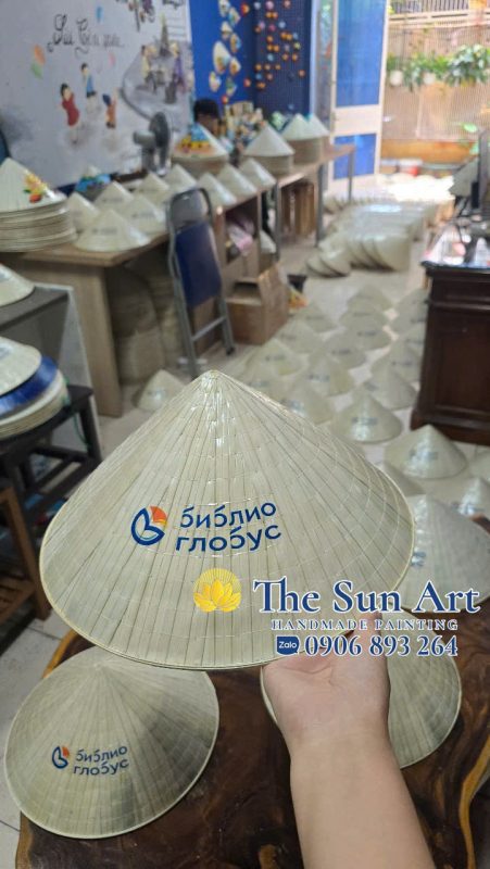 Xưởng Tranh, Nón Lá Vẽ Việt Nam The Sun ART
