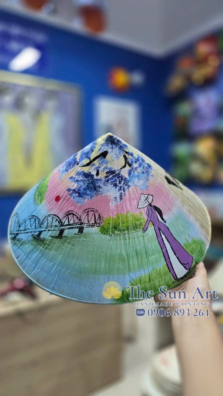 Xưởng Tranh, Nón Lá Vẽ Việt Nam The Sun ART