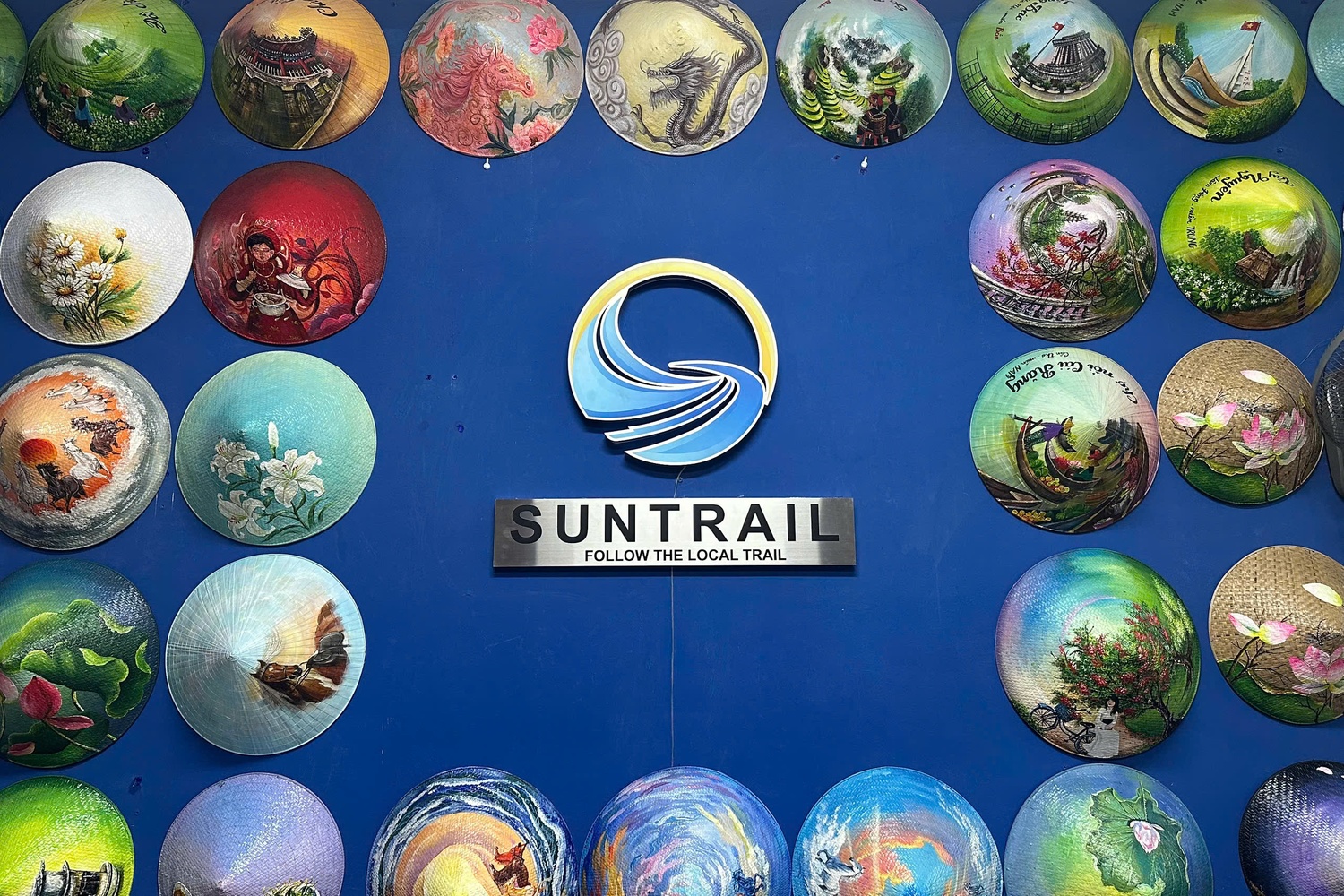 đặt tour du lịch trong ngày cùng suntrail travel TPHCM